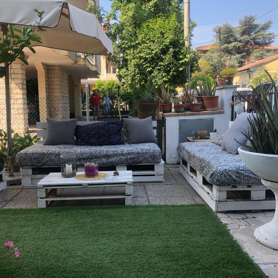 Bed And Breakfast Villa Giovanna Rimini Exteriör bild