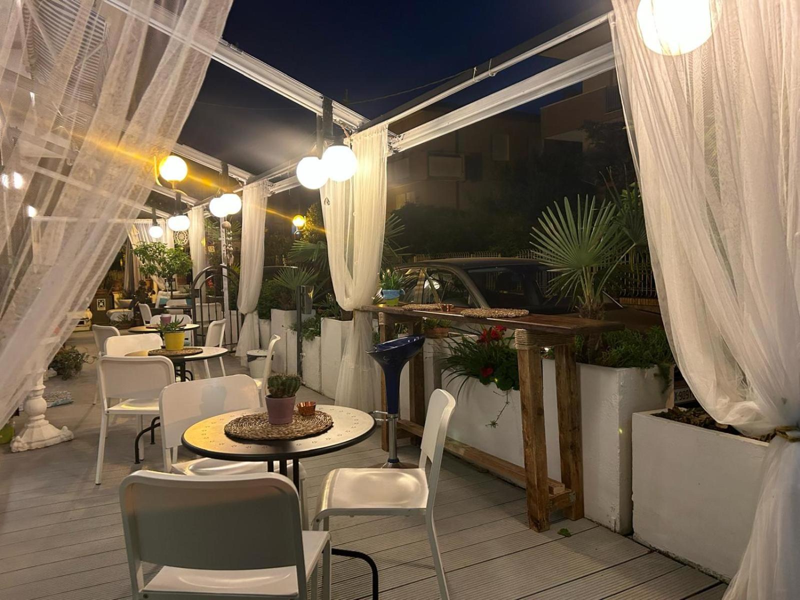 Bed And Breakfast Villa Giovanna Rimini Exteriör bild